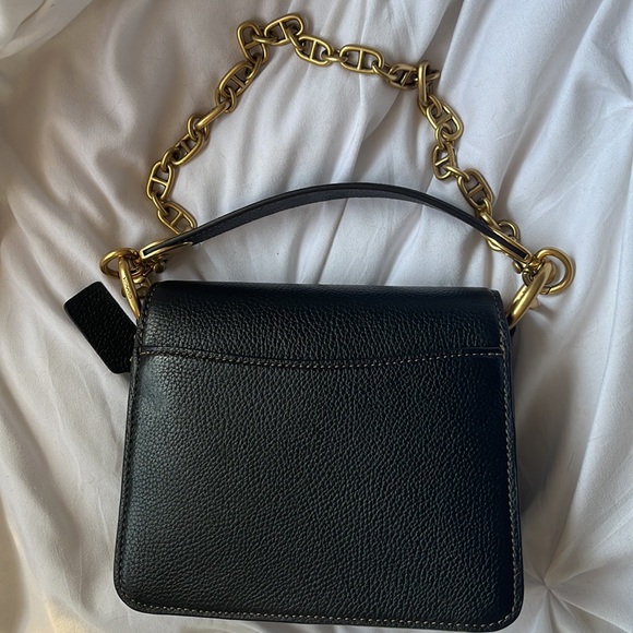 SOLD Coach Beat 18 Pebbled Leather and Horse and Carriage Canvas - Picture 3 of 6